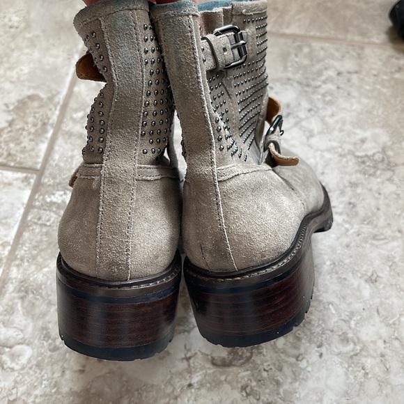 Coach boots. - Picture 4 of 5